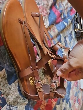 GBG Los Angeles Tan Brown Flat Sandals with Gold Logo